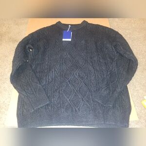Aelfric Eden Solid Color Crew Neck Sweater